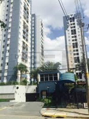 Image 21 - 859125